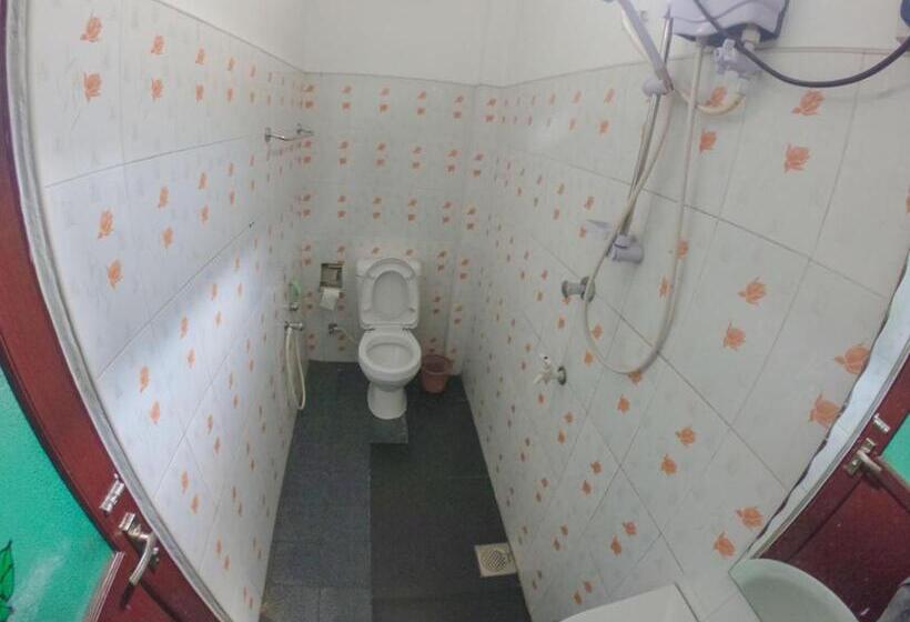 标准间, Siumi Rest