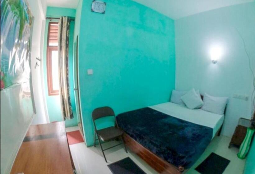 标准间, Siumi Rest