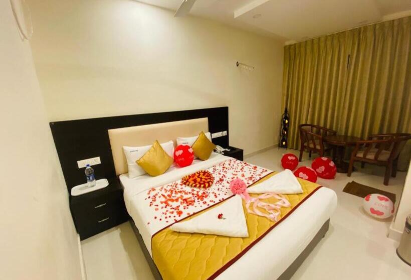 豪华房间, Spago Inn