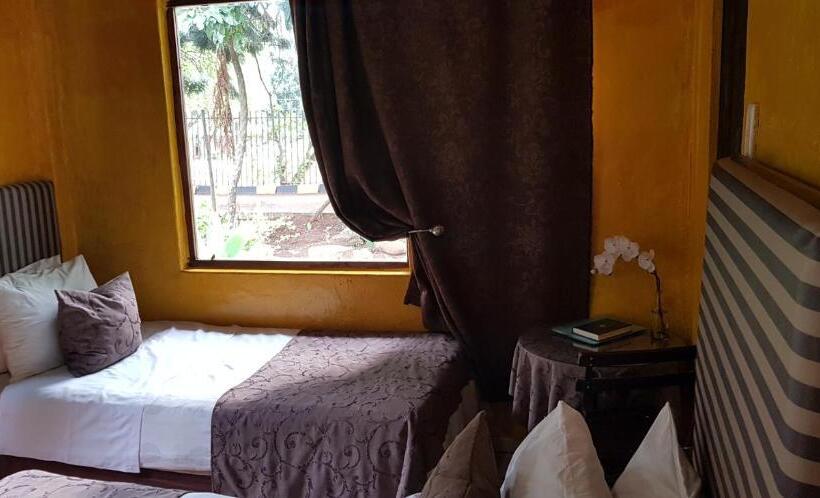 Трехместный Номер Комфорт, Jenny S Bed & Breakfast