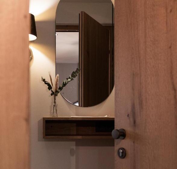 带1个卧室的公寓, Omaela Apartments