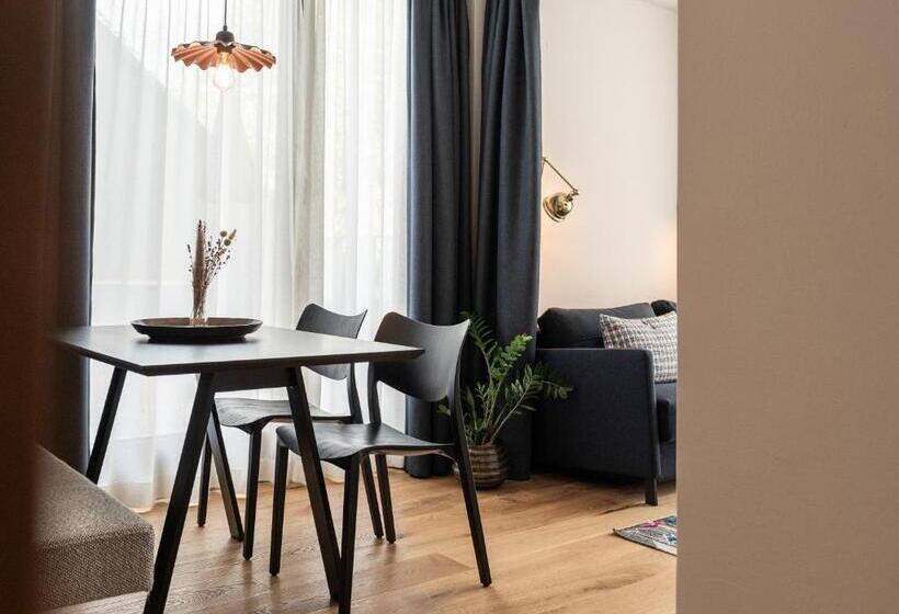 带1个卧室的公寓, Omaela Apartments