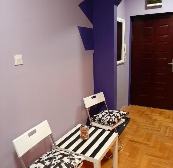 سوئیت با بالکن, Apartments Best City Place