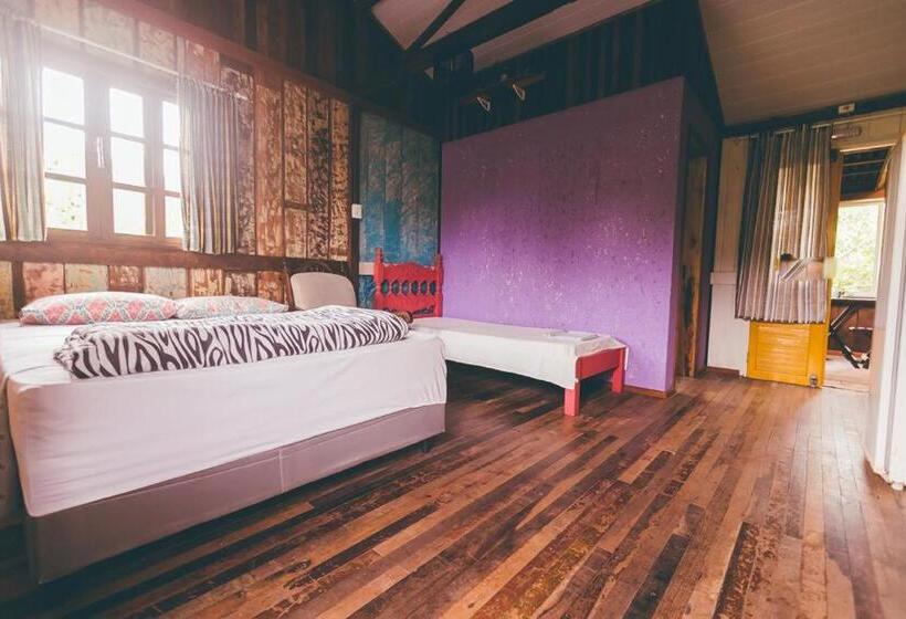 Quarto standard, Chalés Caminhos Do Rosa