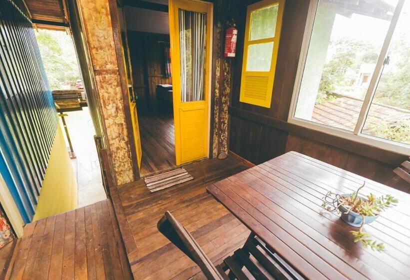 Quarto standard, Chalés Caminhos Do Rosa