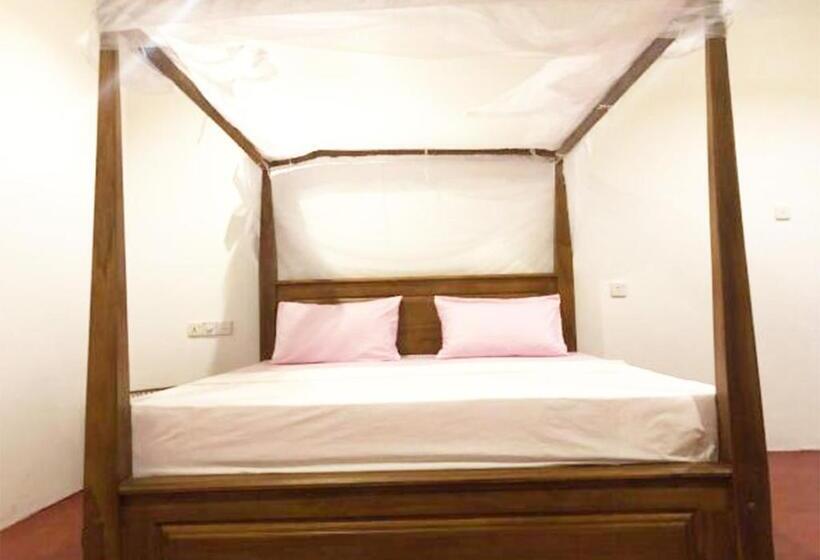 Номер Deluxe, Cinnamon House