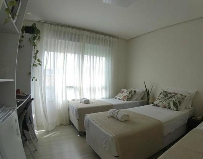 标准间, Dois8zero