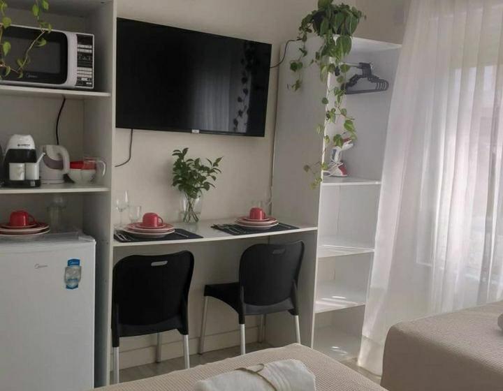 标准间, Dois8zero