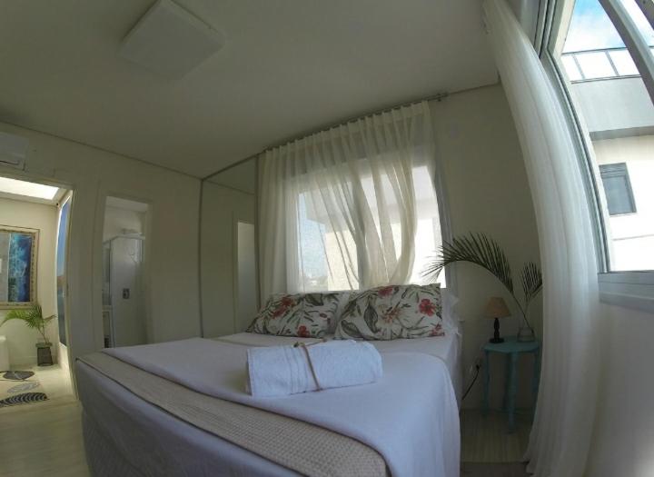 豪华套房, Dois8zero