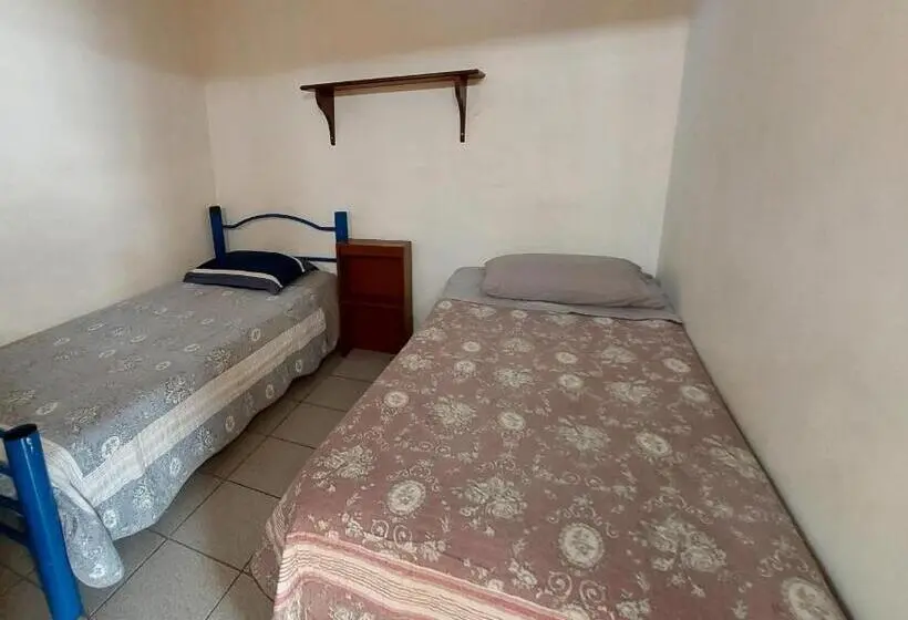 اتاق استاندارد با سرویس بهداشتی مشترک, Hostal Venecia