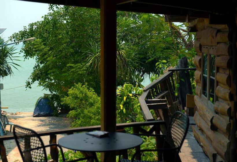 高级家庭房间, Sunflower Boathouse