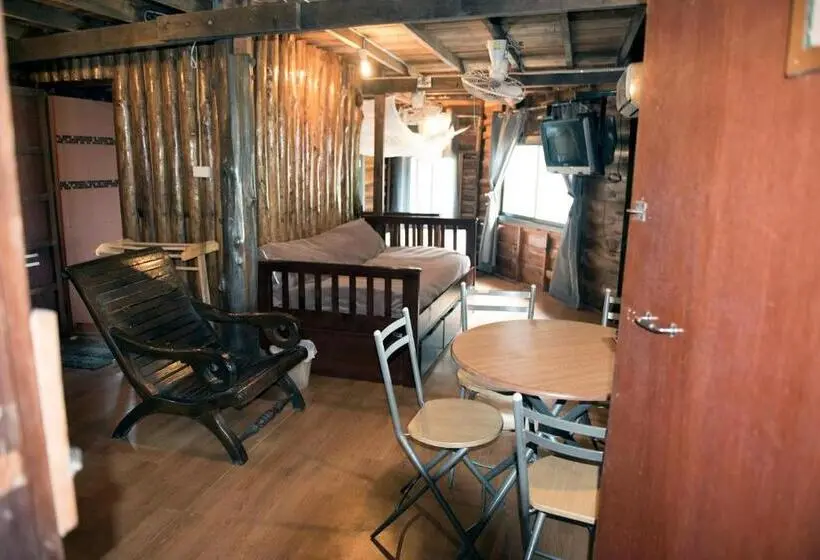 Quarto Familiar Superior, Sunflower Boathouse