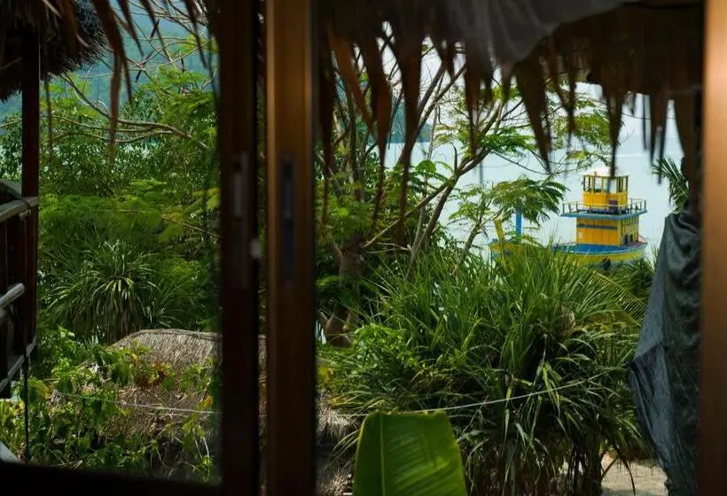 Quarto standard vista mar, Sunflower Boathouse