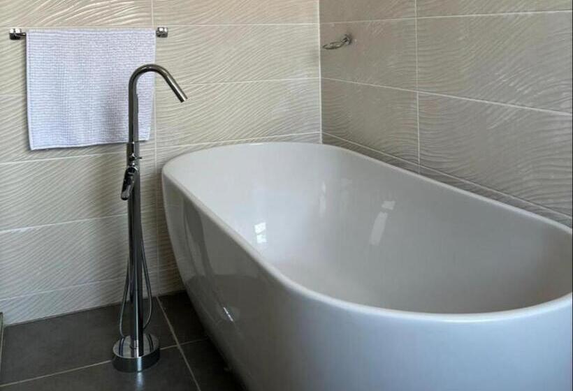 Люкс, The Farm Boutique Guest House