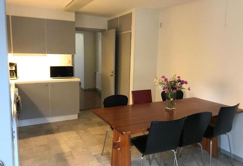 חדר אקונומי יחיד, Vandrarhem Varvet