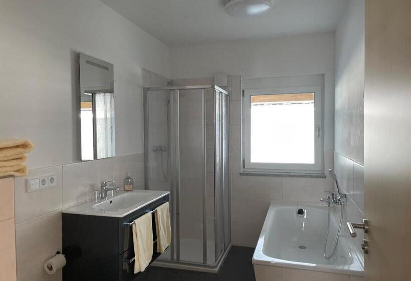 1ベッドルームアパートメント, Pension Robi