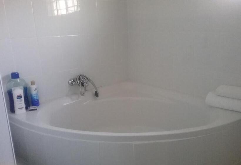 اتاق لوکس, The Star B&b