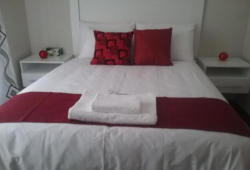 اتاق استاندارد با سرویس بهداشتی مشترک, The Star B&b