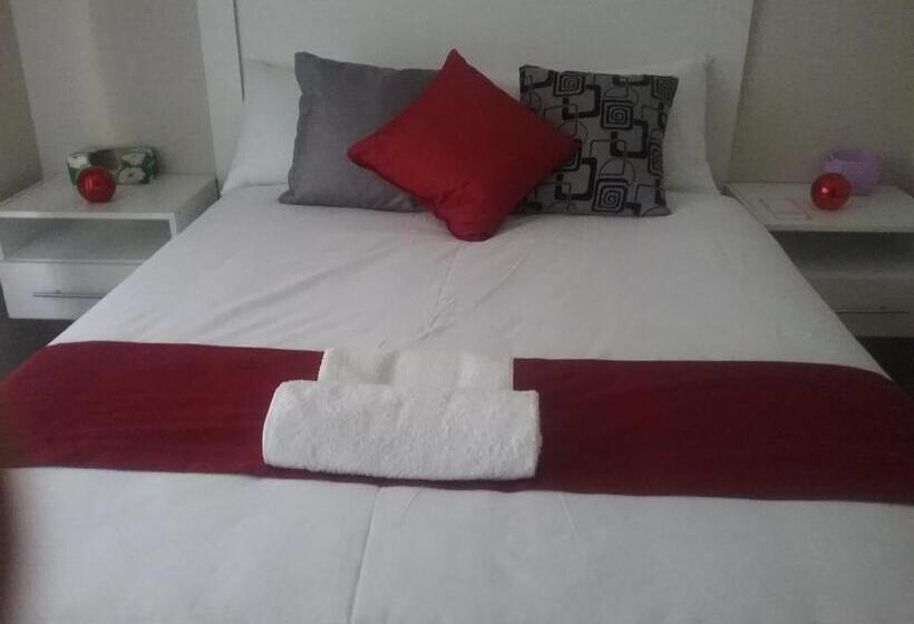 اتاق استاندارد با سرویس بهداشتی مشترک, The Star B&b