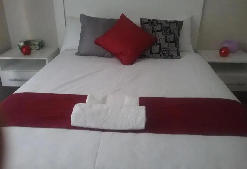 اتاق استاندارد با سرویس بهداشتی مشترک, The Star B&b