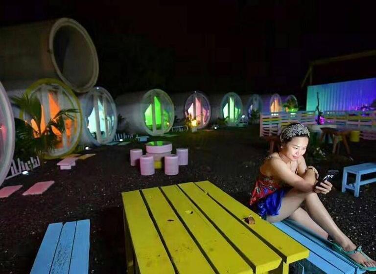 اتاق استاندارد با سرویس بهداشتی مشترک, Pipe House 墾丁