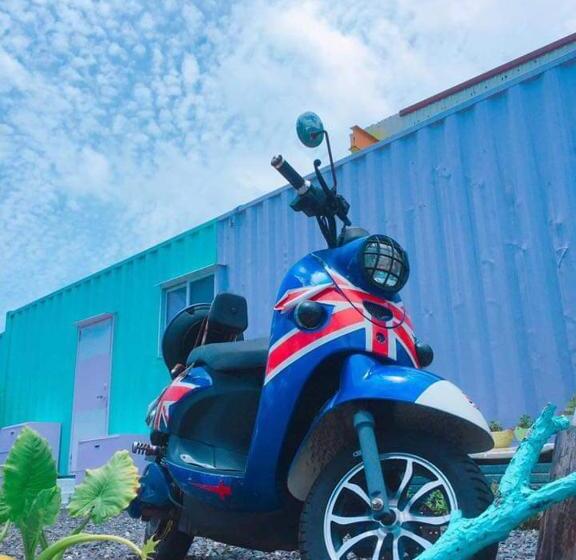 اتاق استاندارد با سرویس بهداشتی مشترک, Pipe House 墾丁