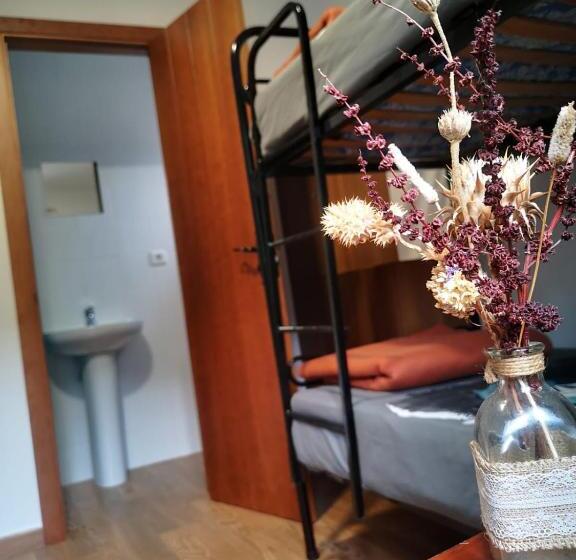 スタンダード4人部屋, La Rejertilla