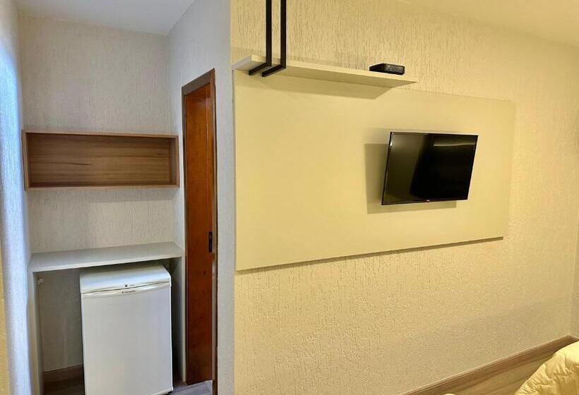 스탠다드 트리플 룸, Pousada Marebotto