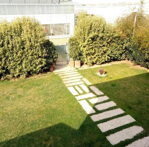 Négyágyas Standard Szoba, B&b L Upupa