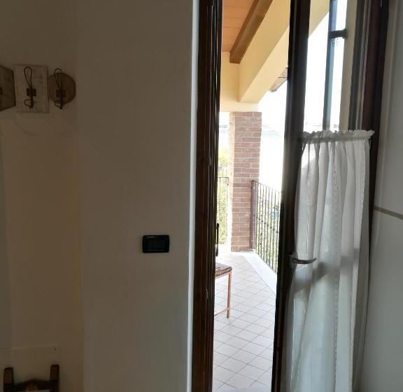 Háromágyas Standard Szoba, B&b L Upupa