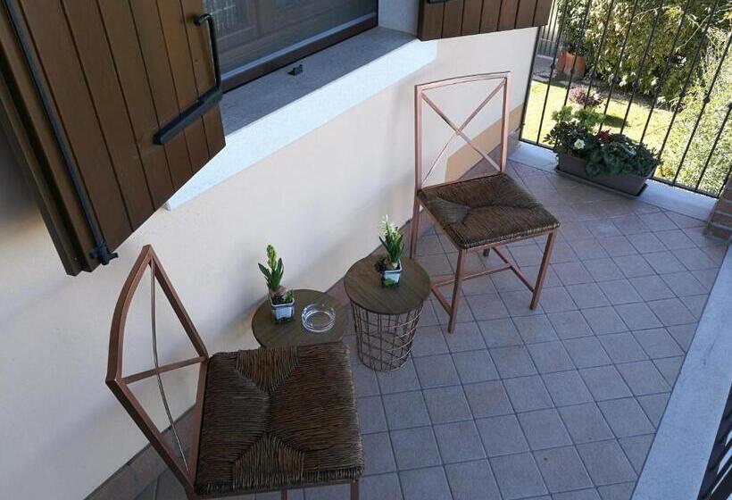 Háromágyas Standard Szoba, B&b L Upupa