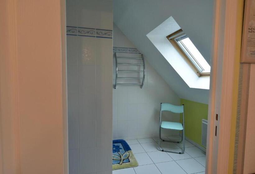 חדר יחיד נוף לגינה, B&b La Rive   Le Mont Saint Michel