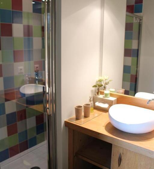 Comfort room with balcony, Le Vallon Des Ronzières