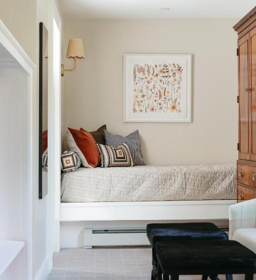 キングサイズベッドのスーペリアルーム, The Norumbega Inn