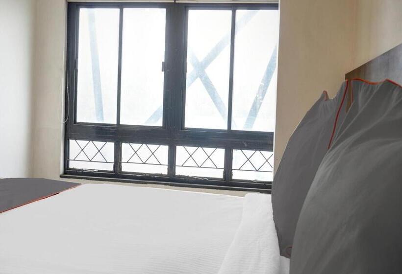 غرفة قياسية, Collection O Royce Studios Near Pune Airport