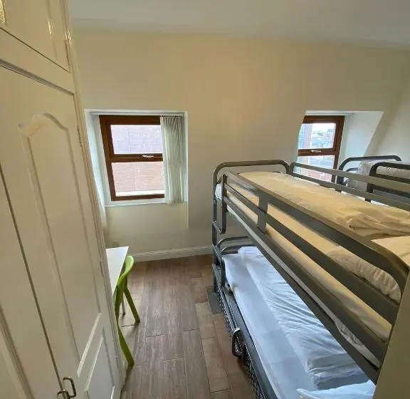اتاق استاندارد, Gogartys Temple Bar Hostel
