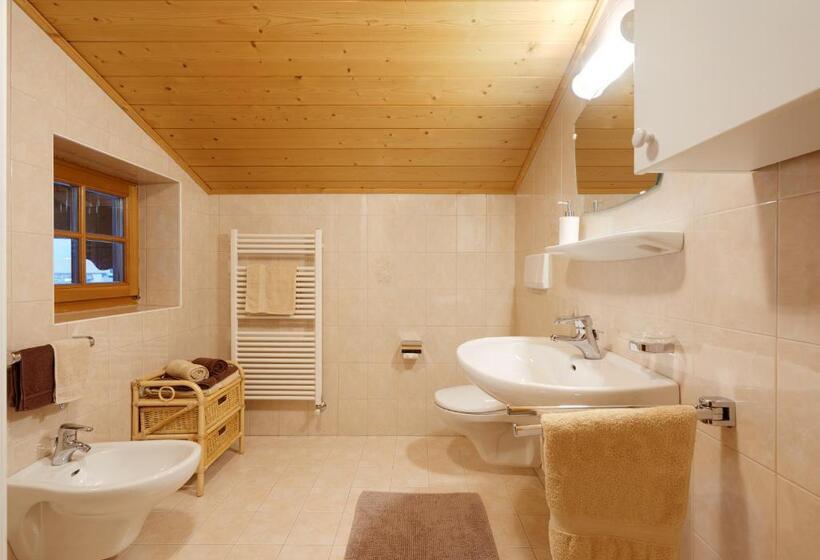 Апартаменты 2 Спальни, Dosserhof