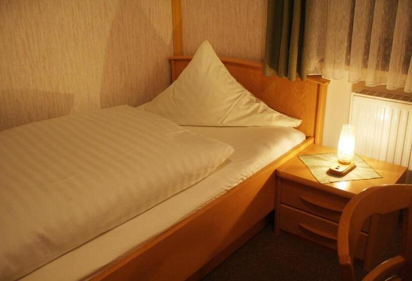 Номер Стандарт Трехместный, Drei Kronen