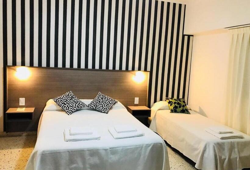 デラックストリプルルーム, Fariña