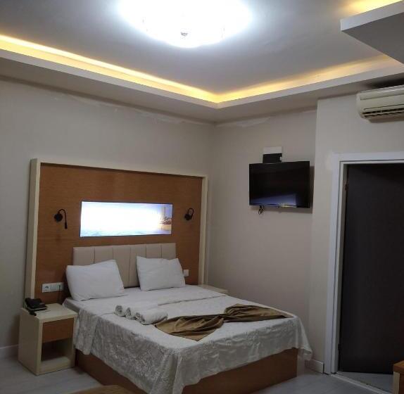 高级家庭房间, Mars