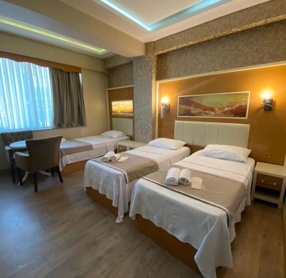 高级三人间, Mars