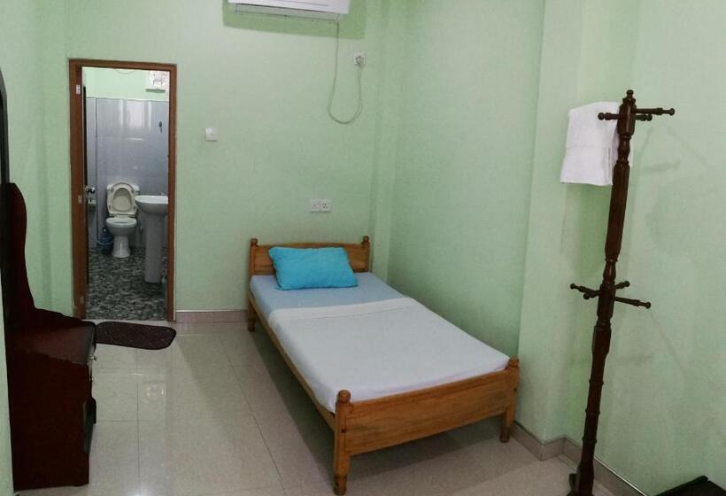 חדר סטנדרט יחיד, Platinum Resort