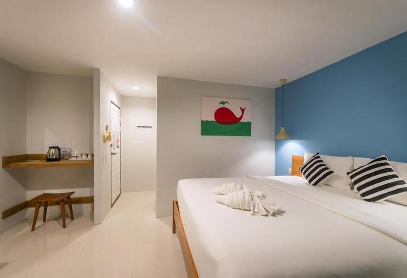 اتاق سوپریور با تخت بزرگ, Tiya House Rooms & Cafe