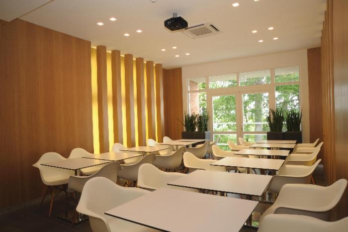 סוויטה עם טרסה, Tomášov