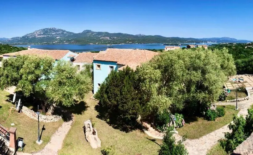 スタンダードスタジオ, Isa Residence With Swimming Pool In Porto Rotondo At Only 500 M From The Beach