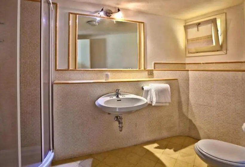 海の見える１ベッドルームアパートメント, Isa Residence With Swimming Pool In Porto Rotondo At Only 500 M From The Beach