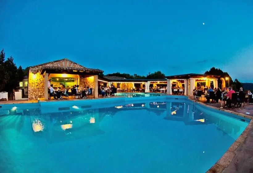 １ベッドルームのスーペリアアパートメント, Isa Residence With Swimming Pool In Porto Rotondo At Only 500 M From The Beach