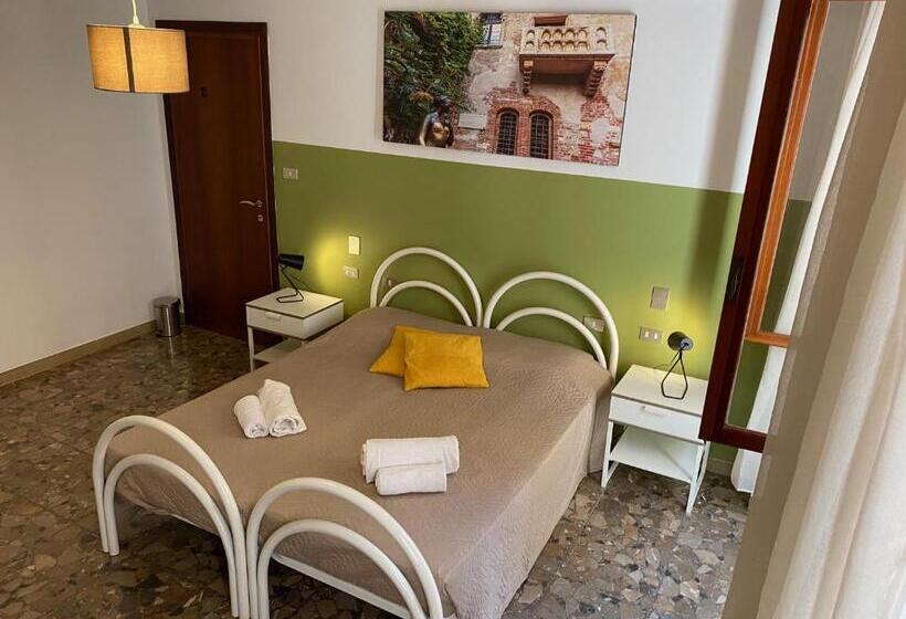 Pokój Standard Wspólna Łazienka, All Arena