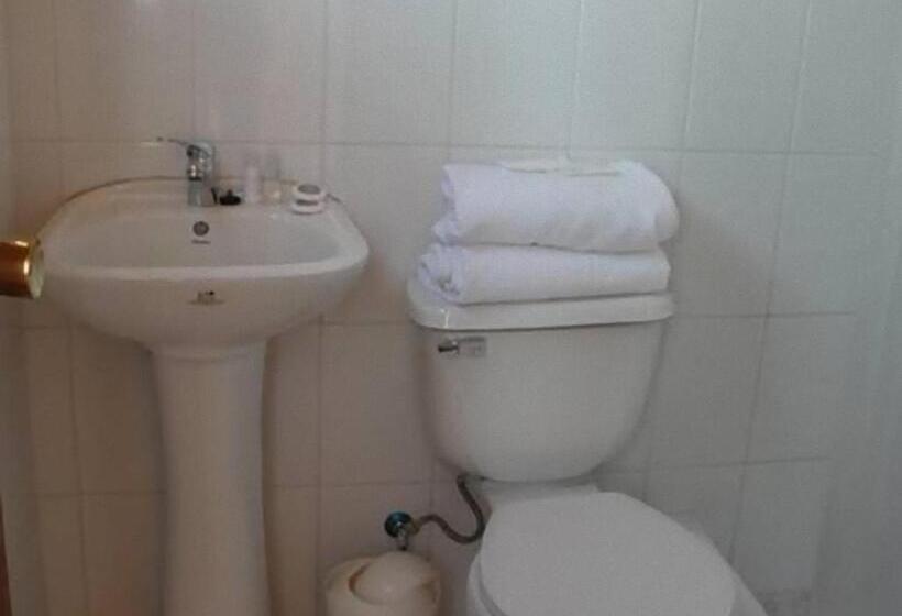 اتاق استاندارد, Altos Del Lascar