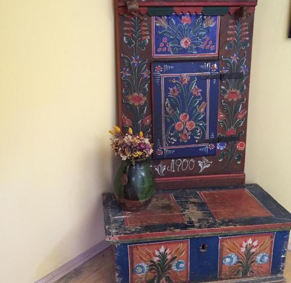 침실 1개 주택, Casa Bunicilor